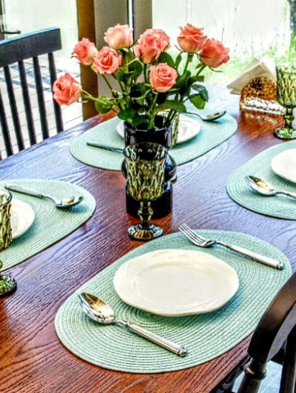 Woven Oval Placemat Set Of 6 in Sage Green - ⭐️NEW⭐️
